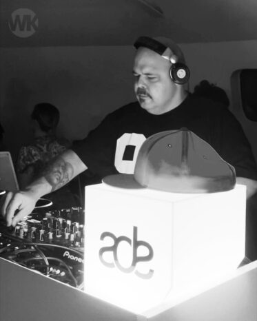 DJ Sneak ADE DJ Sneak ADE